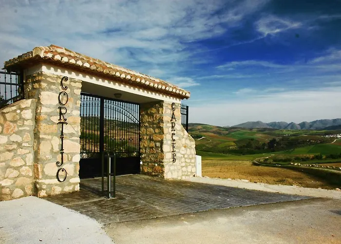 Apartamentos Turisticos Cortijo Garces