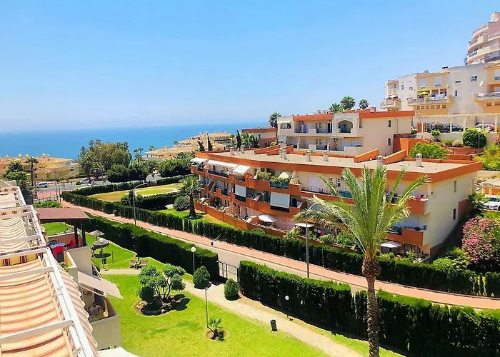 Seaview Apartment With Great Amenities & Facilities