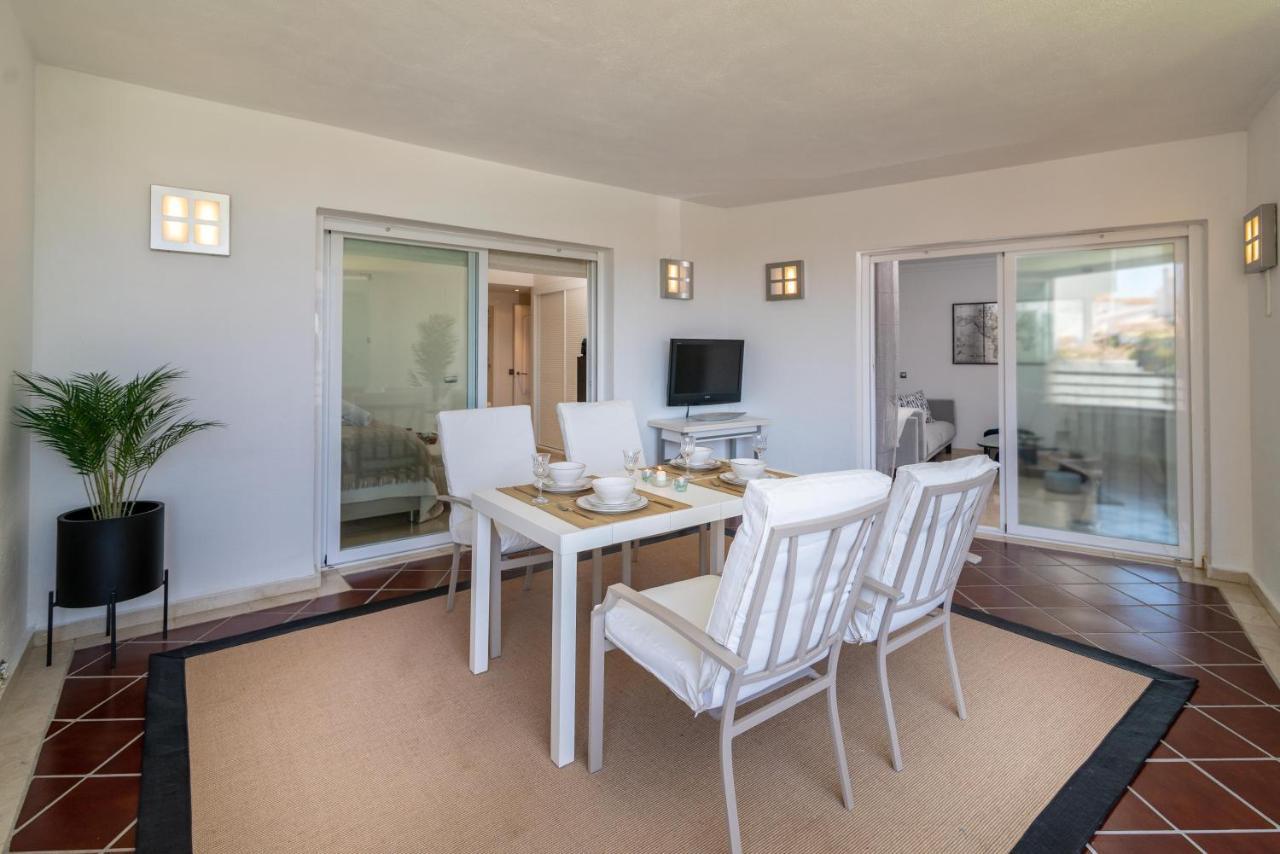 Apartamento Vacation I Terrazas De Banus, Comfy And Stylish Apartment, Puerto Banus Marina, 24-7 Security *