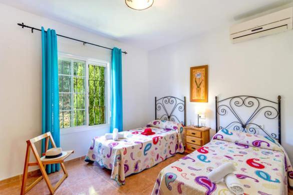 Verdiales Villa *