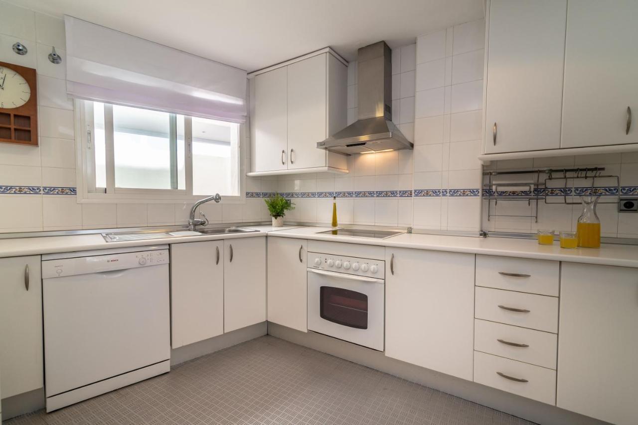 Apartamento Vacation I Terrazas De Banus, Comfy And Stylish Apartment, Puerto Banus Marina, 24-7 Security Marbella