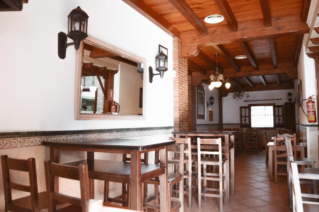 La Morena Hotel *
