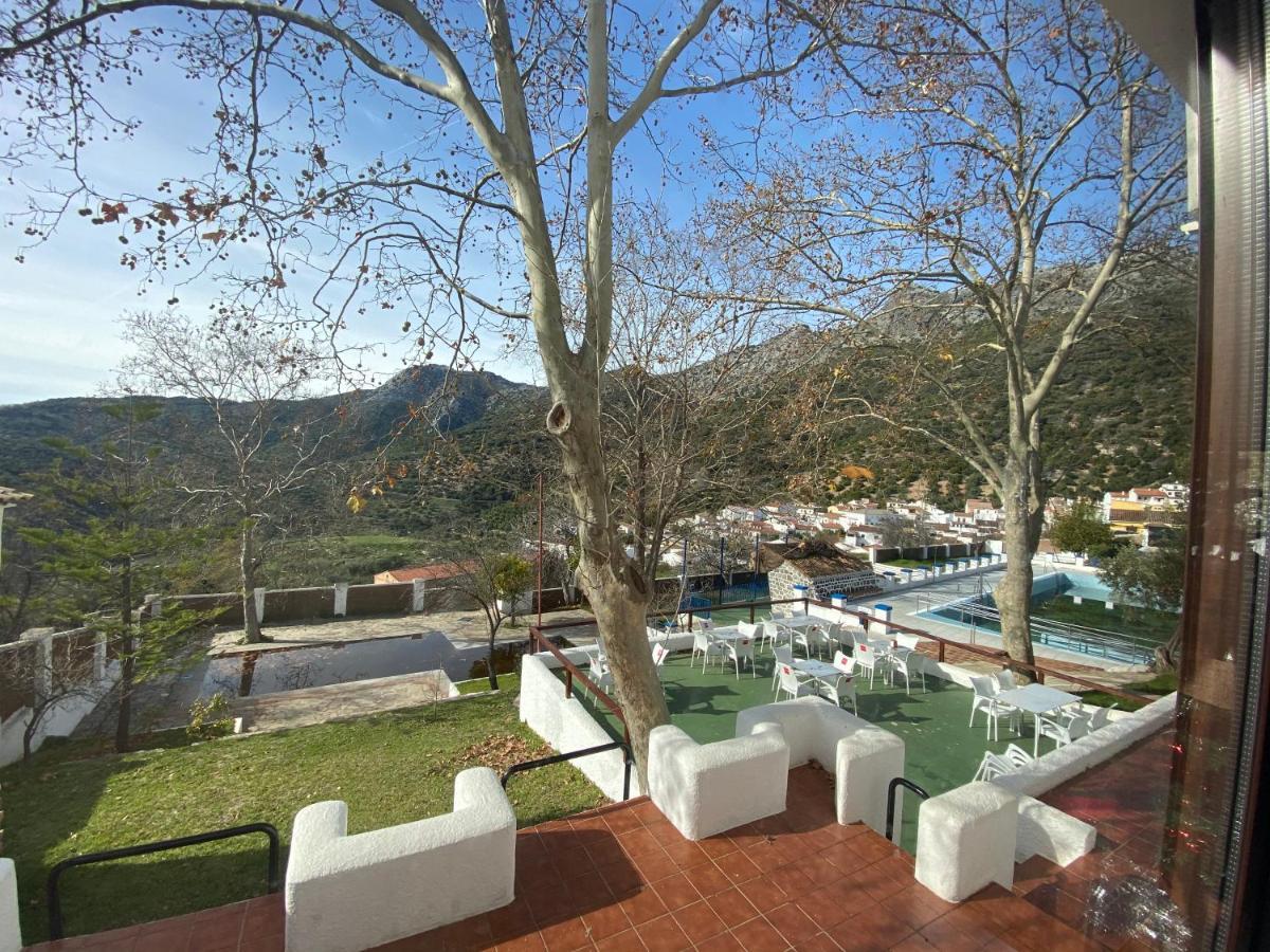 Rural & Restaurante Camaretas 3*