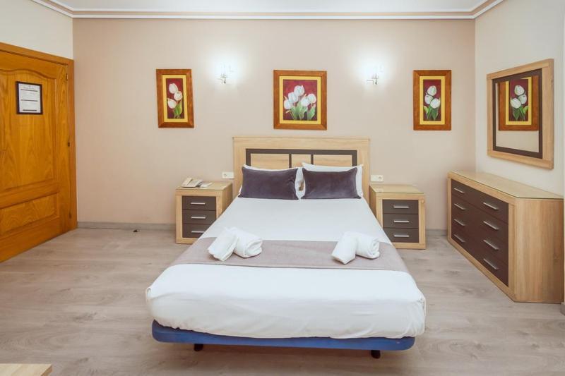 El Cruce Guest house