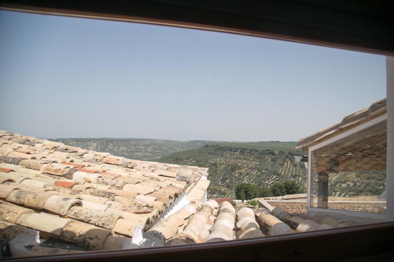 Turisticos La Casa Vieja Aparthotel Sabiote