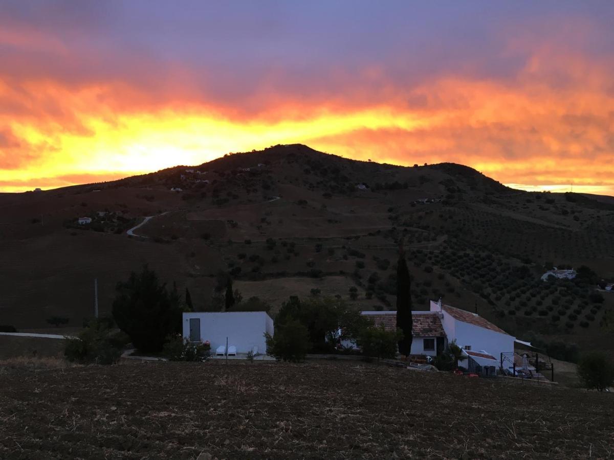 Campanas Ii * Villanueva de la Concepción