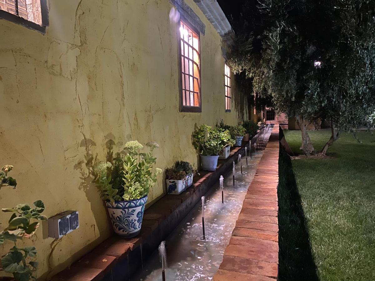 Cortijo Bustamante Country house *