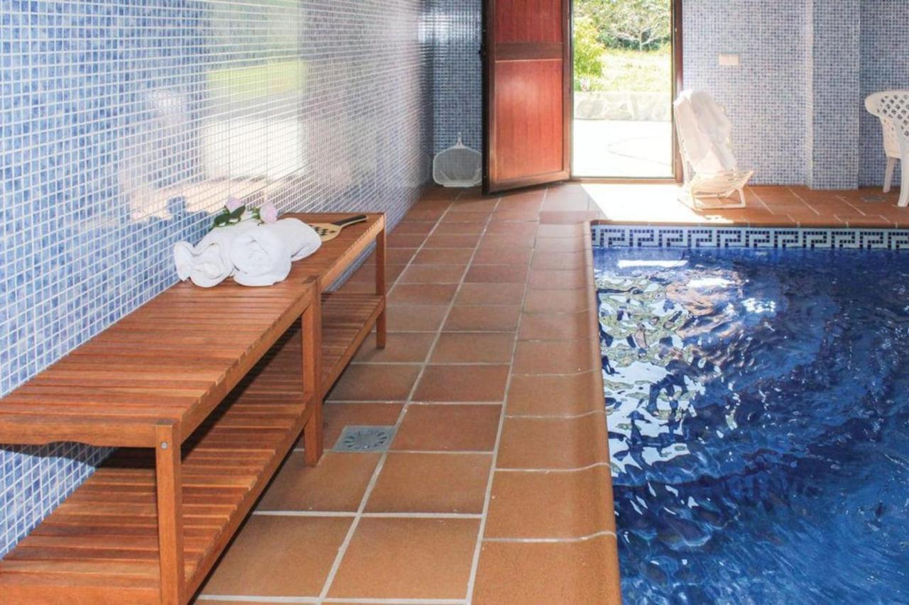 Fuentezuelas Pool * Sayalonga