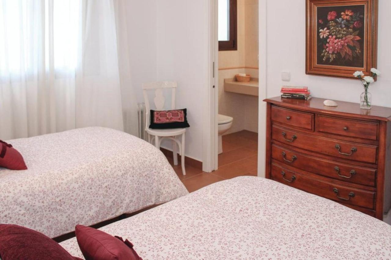 Fuentezuelas Pool Villa