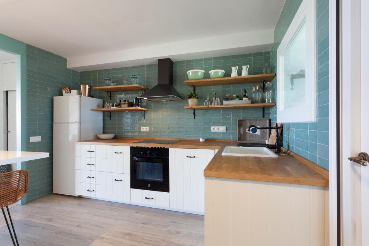 Apartamento Gavamar Castelldefels Beachfront Apartment- Direct Access To The Beach