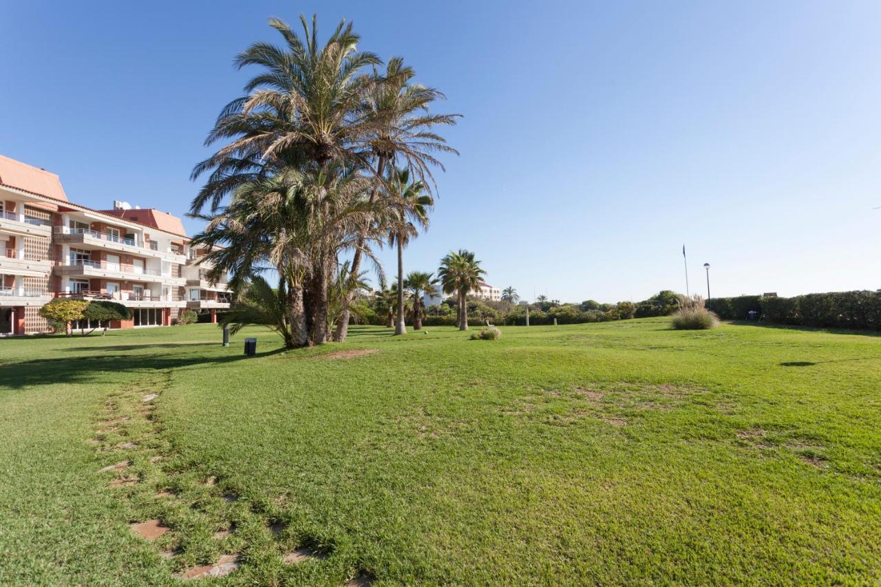 Apartamento Gavamar Castelldefels Beachfront Apartment- Direct Access To The Beach *