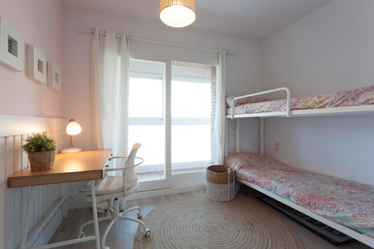 Apartamento Gavamar Castelldefels Beachfront Apartment- Direct Access To The Beach