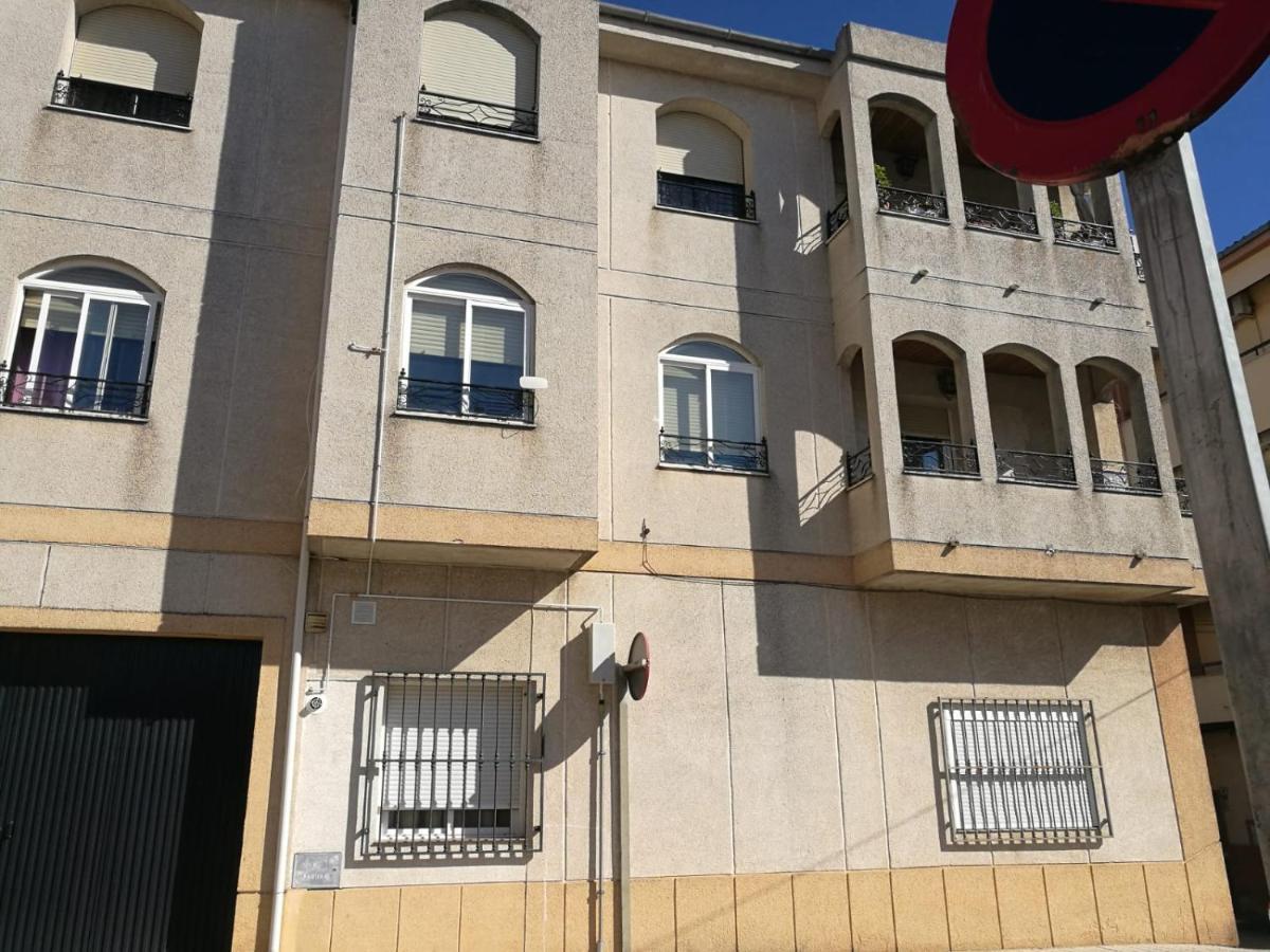 Alojamiento Romina Apartment *
