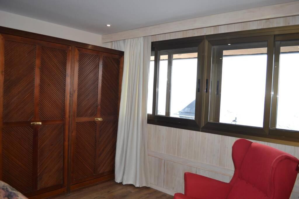 Ski In The Sun - Vistas, Garaje Interior Y Acceso Directo A Pistas