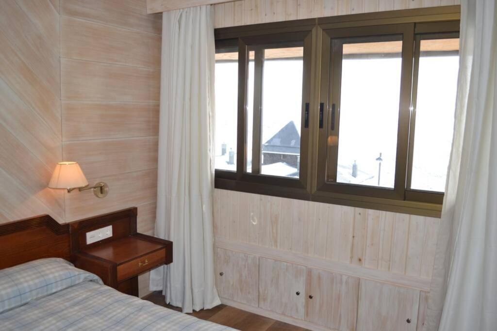 Apartment Ski In The Sun - Vistas, Garaje Interior Y Acceso Directo A Pistas *