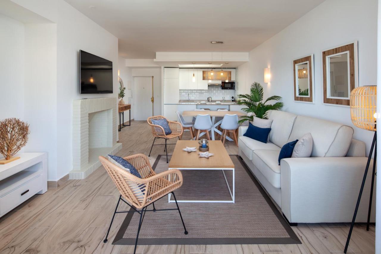 Apartamento Frontline Beach&sea Views - 2 Bedrooms - 2 Bathrooms - Puerto Banús Marbella