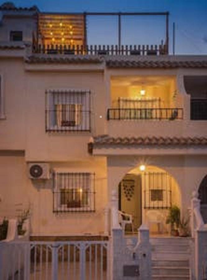 Holiday home Santa Pola, Gran Alacant, Playas Cerca, Adosado Completo, Chillout, Solarium Gran Alacant