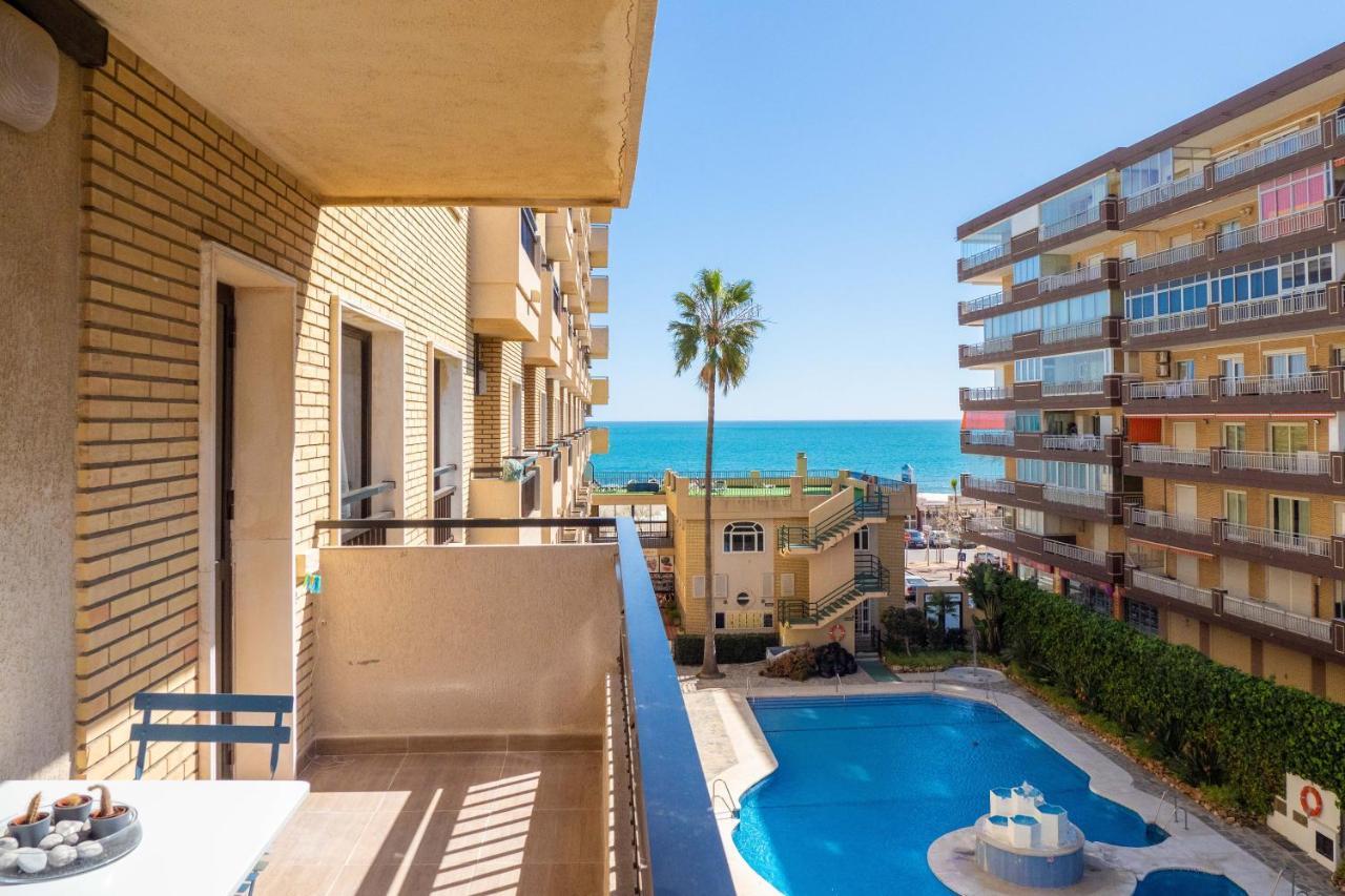 Estupendo Piso En Primera Linea De Playa; Ronda Iv Apartment