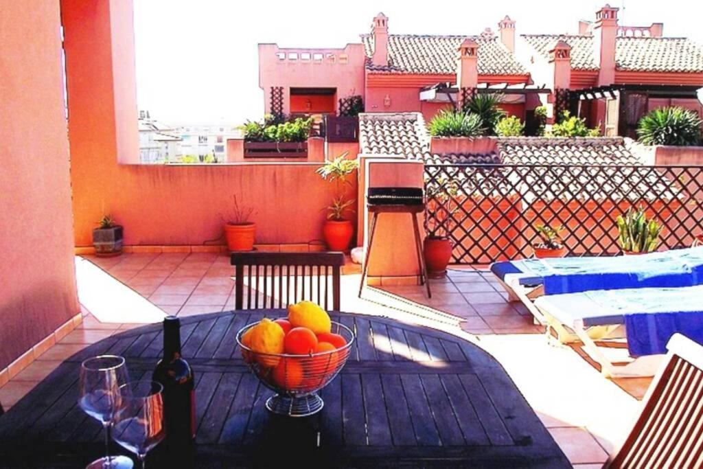 Brisas Apartment,