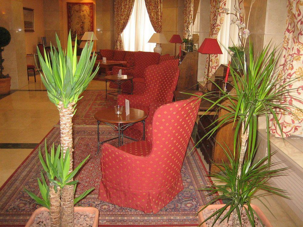 Hotel Casón Del Tormes