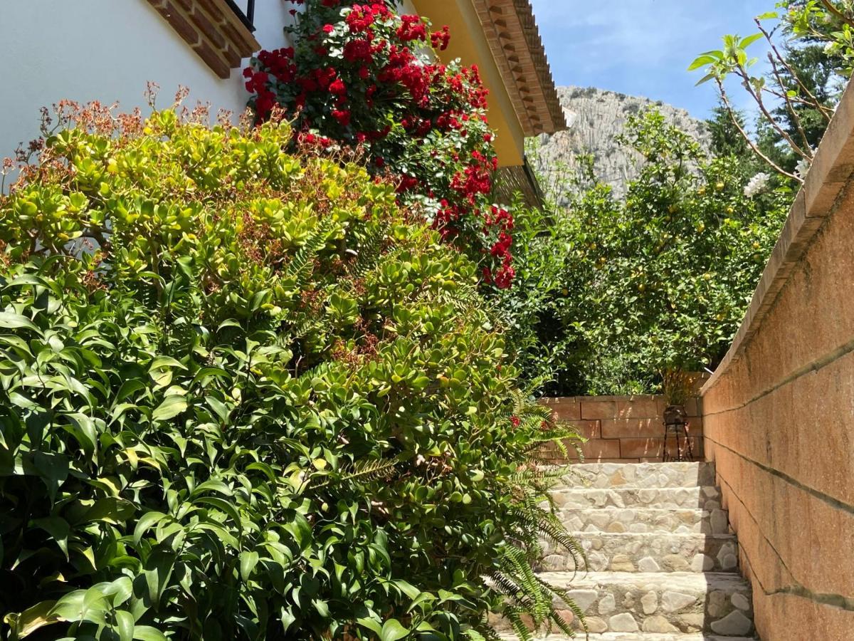 Hierbabuena Сasa de vacaciones Valle de Abdalajís