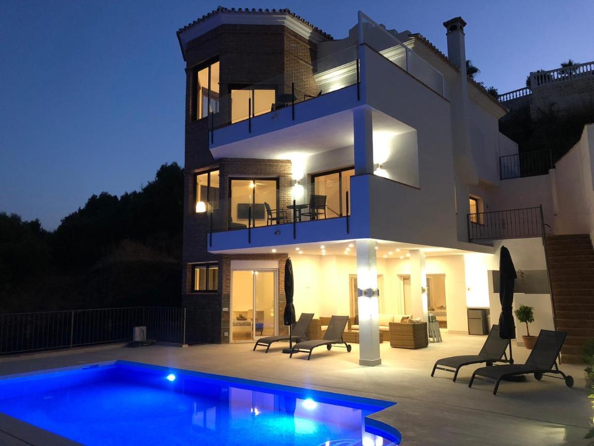 Villa Luxury For 12 People El Faro
