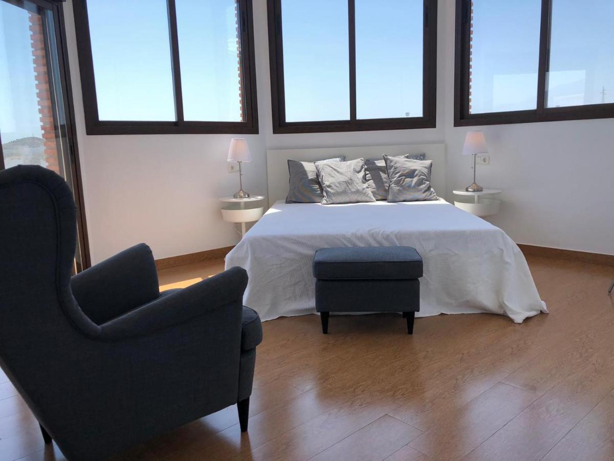 Villa Luxury For 12 People *