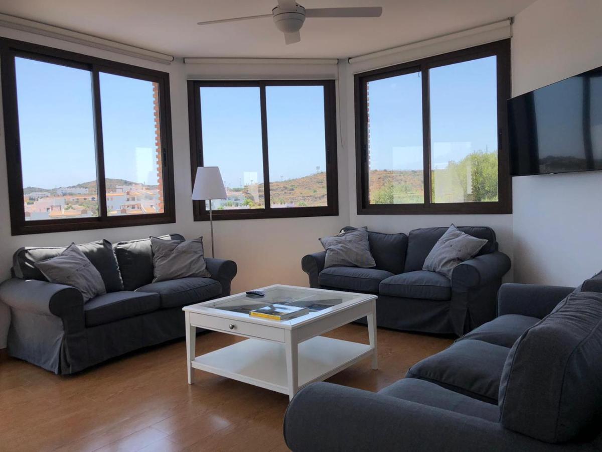 Villa Luxury For 12 People *