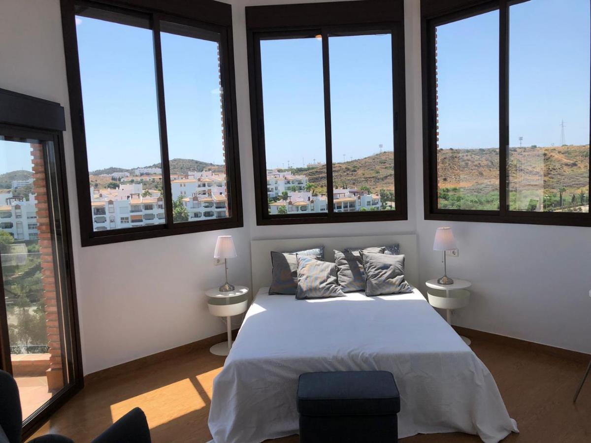 Villa Luxury For 12 People *