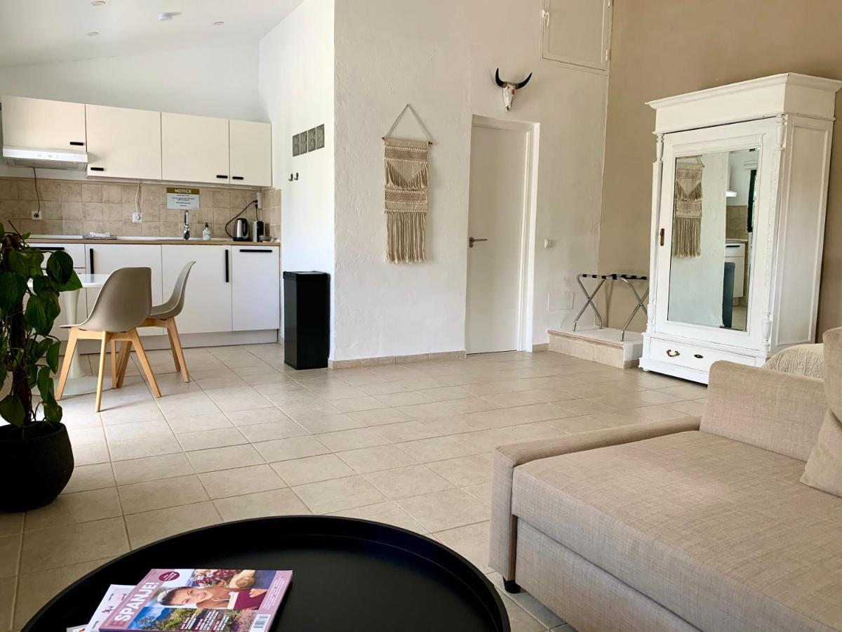 Cortijo Vista Bed & Breakfast