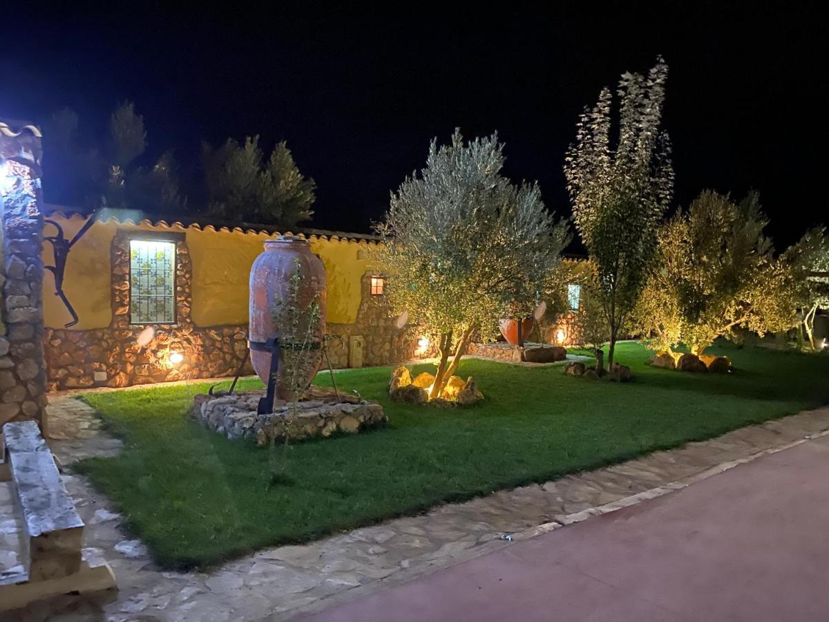Cortijo Bustamante Country house *