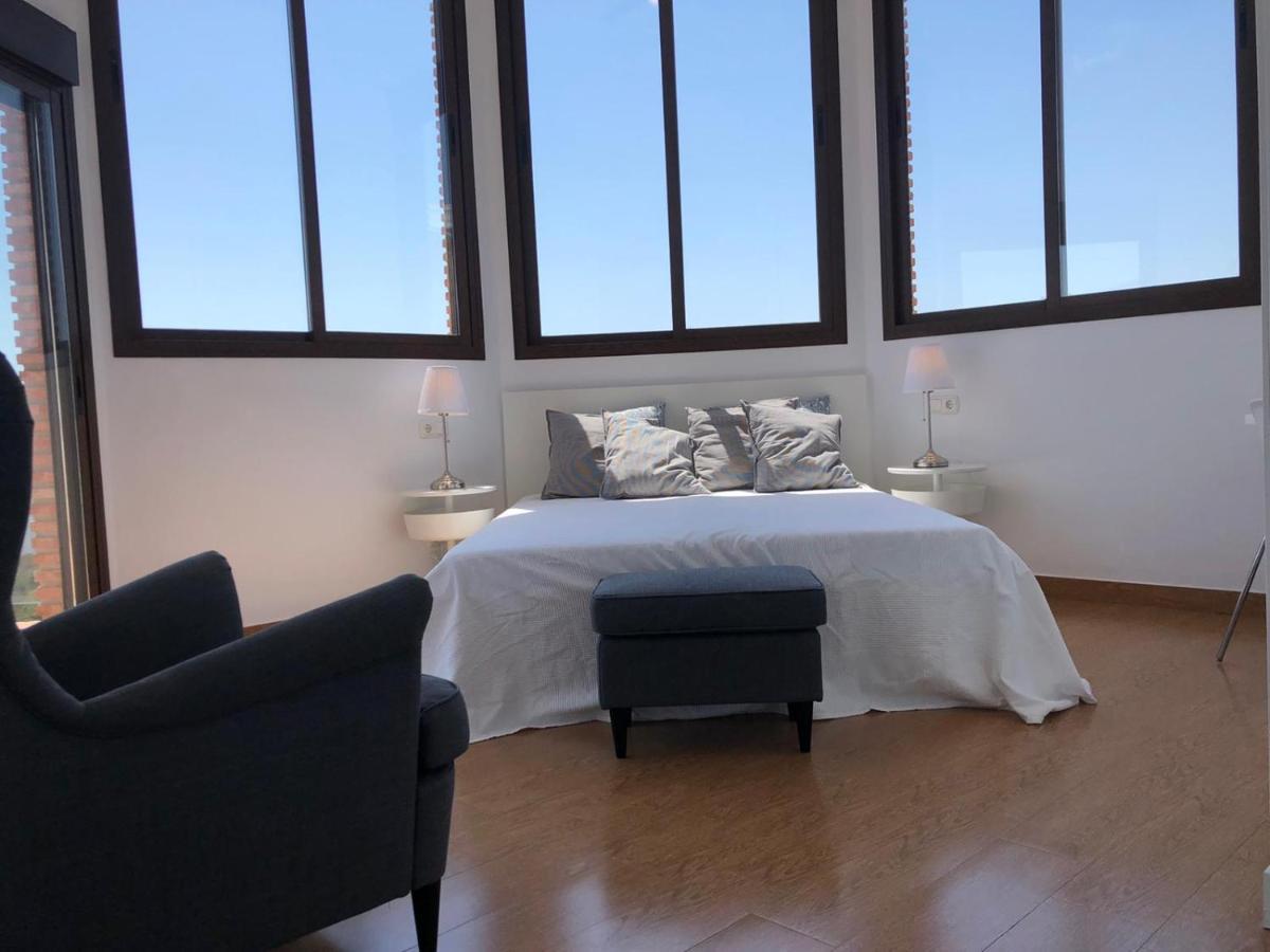 Luxury For 12 People El Faro