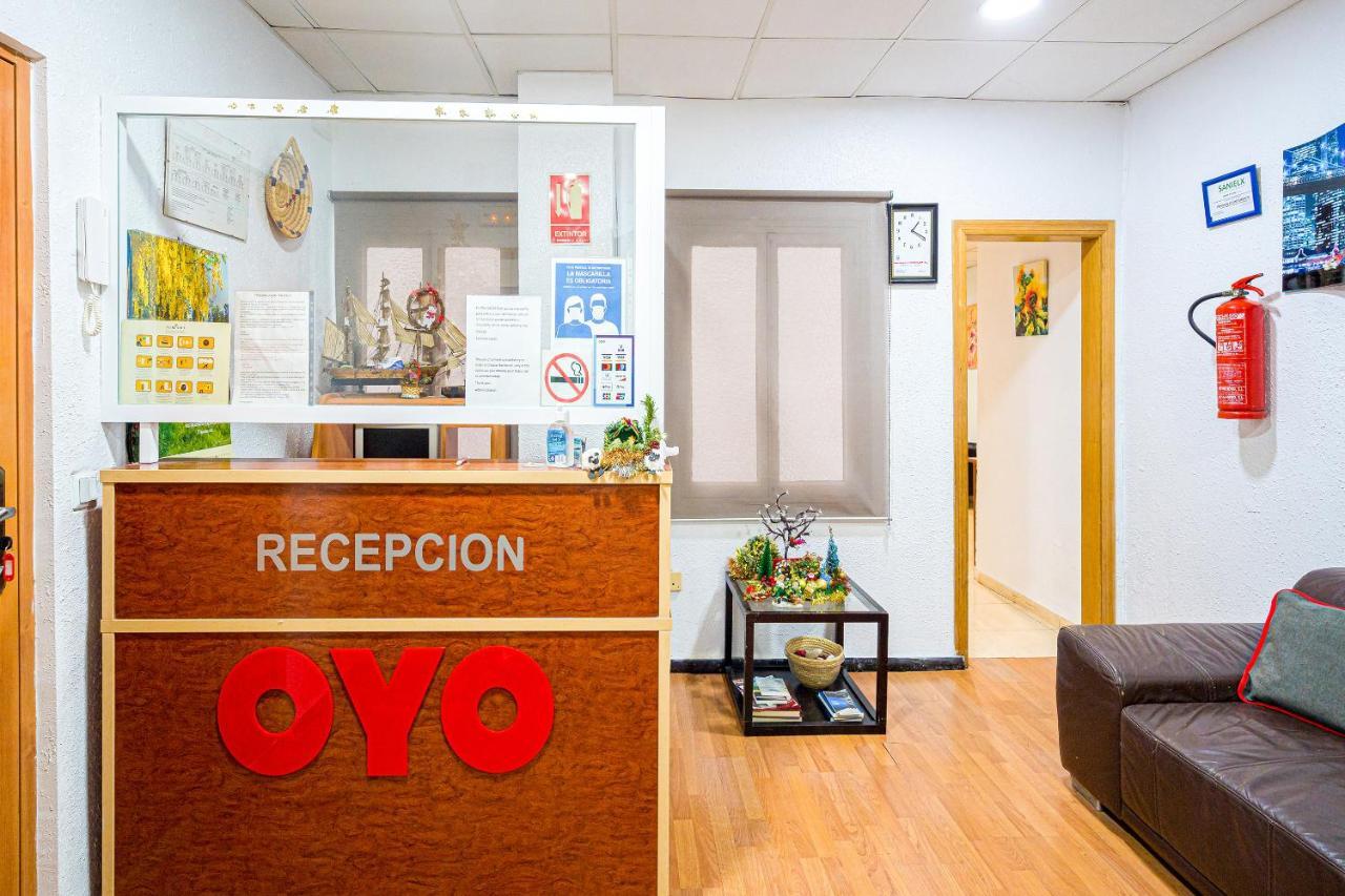 Ayuntamiento Hostal *
