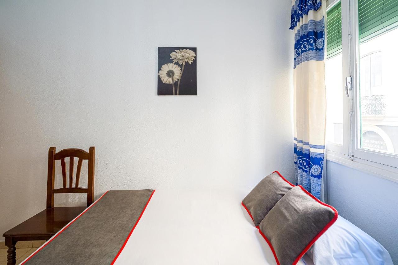 Ayuntamiento Hostal