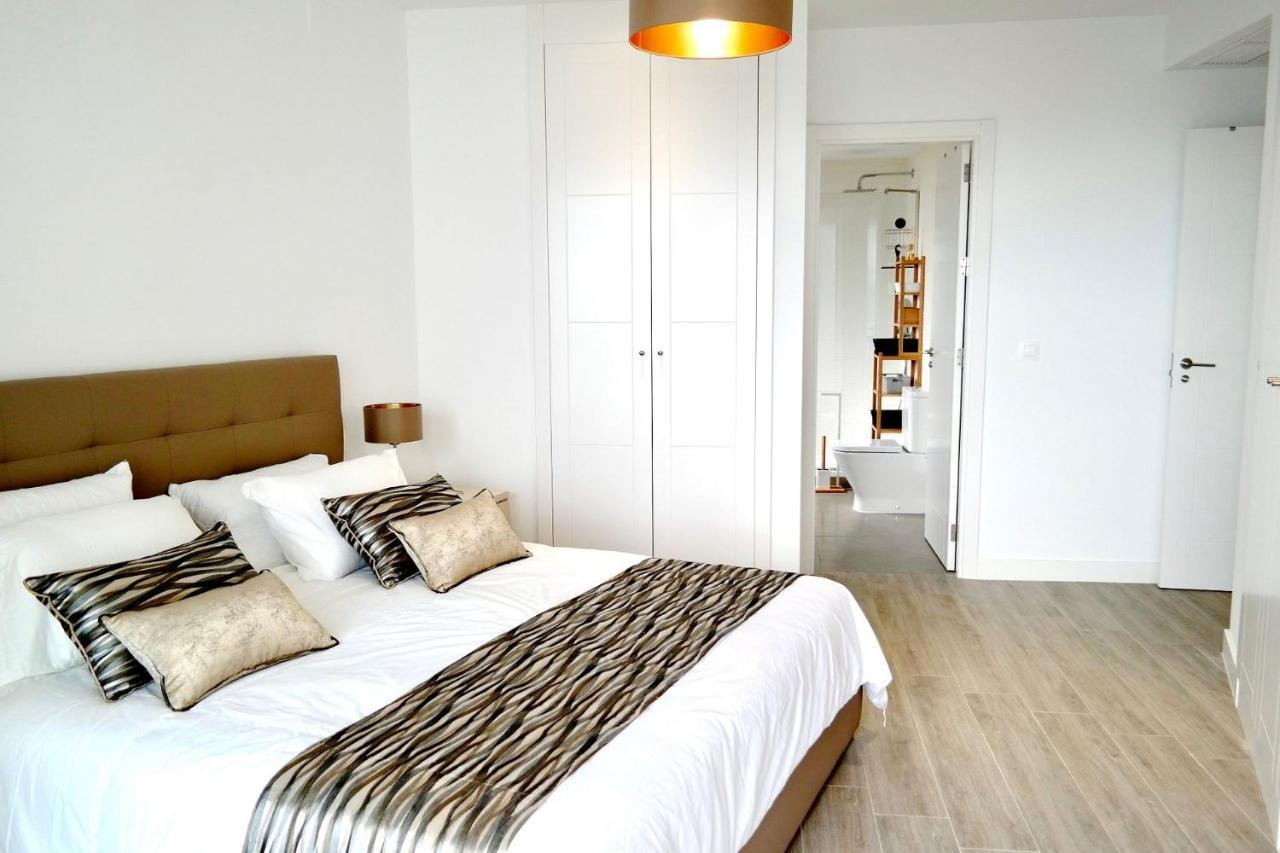 Apartamento Luxurious Vacational With 3 Bedrooms And Pool At Cabopino Golf By Solrentspain Marbella
