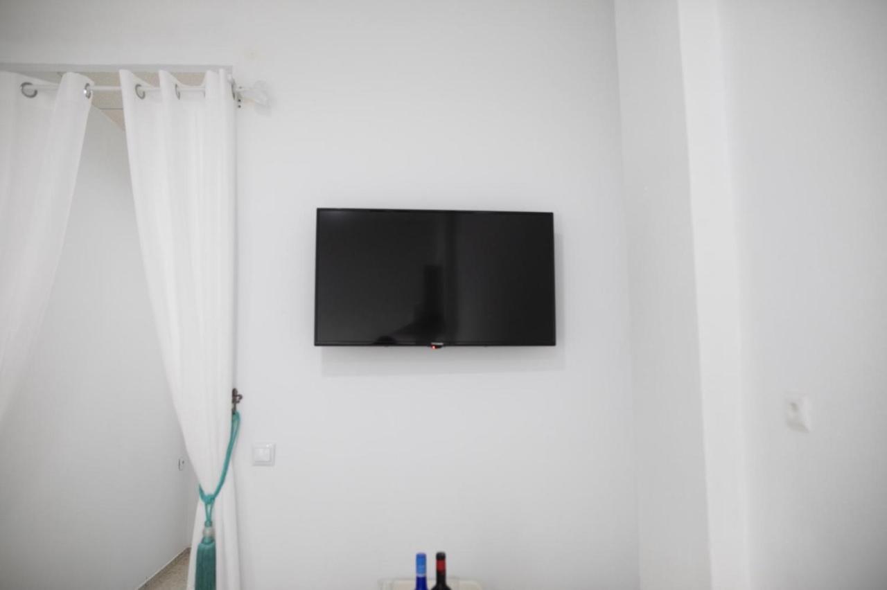 Miriam Costa De La Luz Apartment *