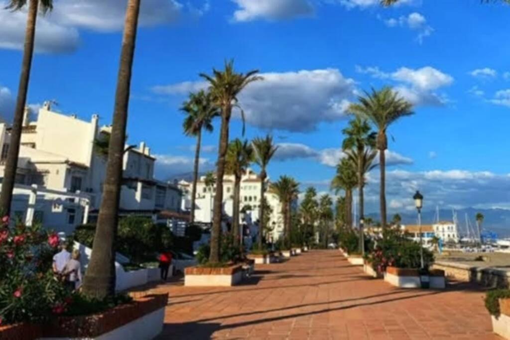 Beautiful In Duquesa Suites And Gardens Apartment *