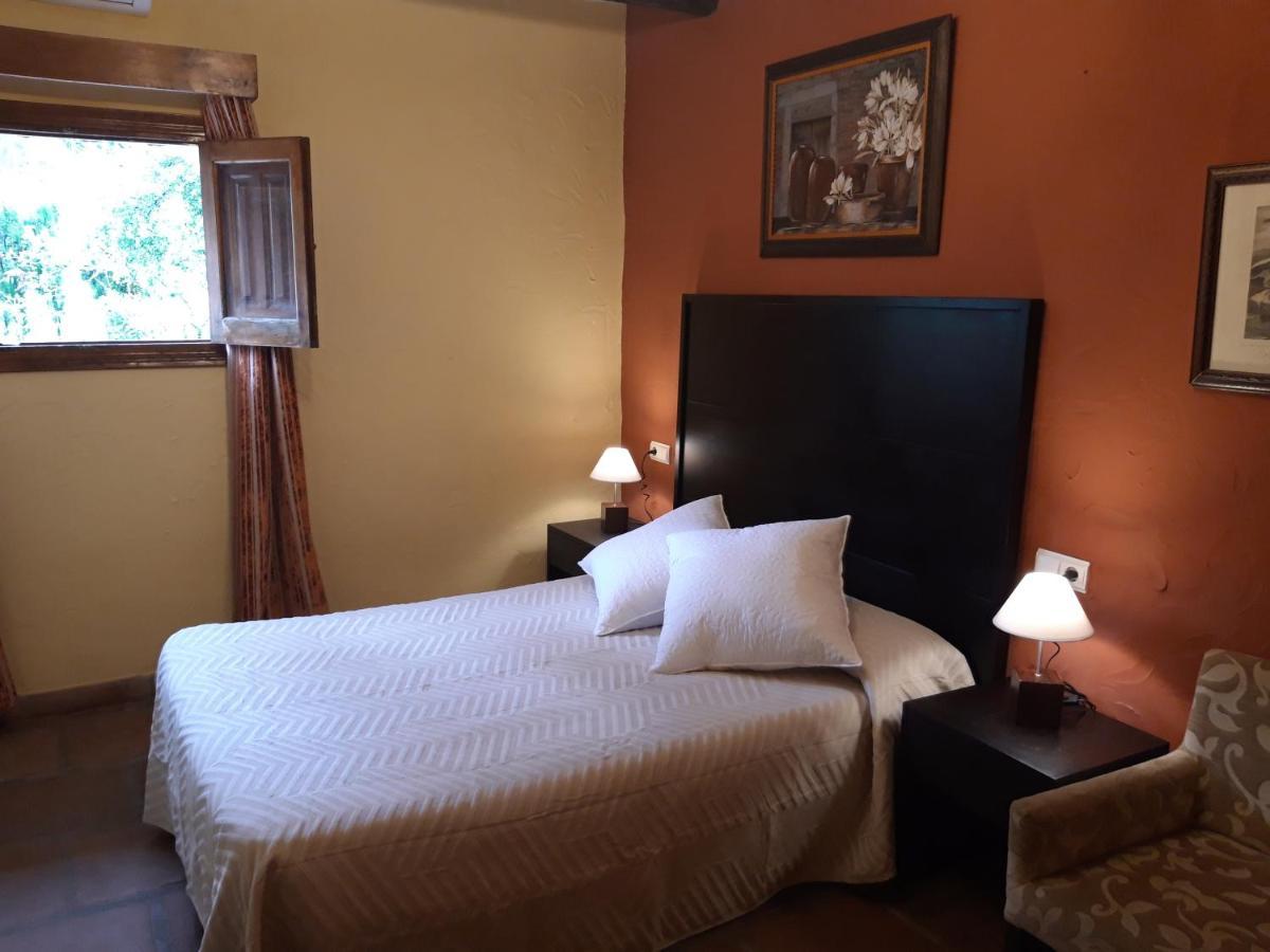 Hotel Restaurante Buitreras