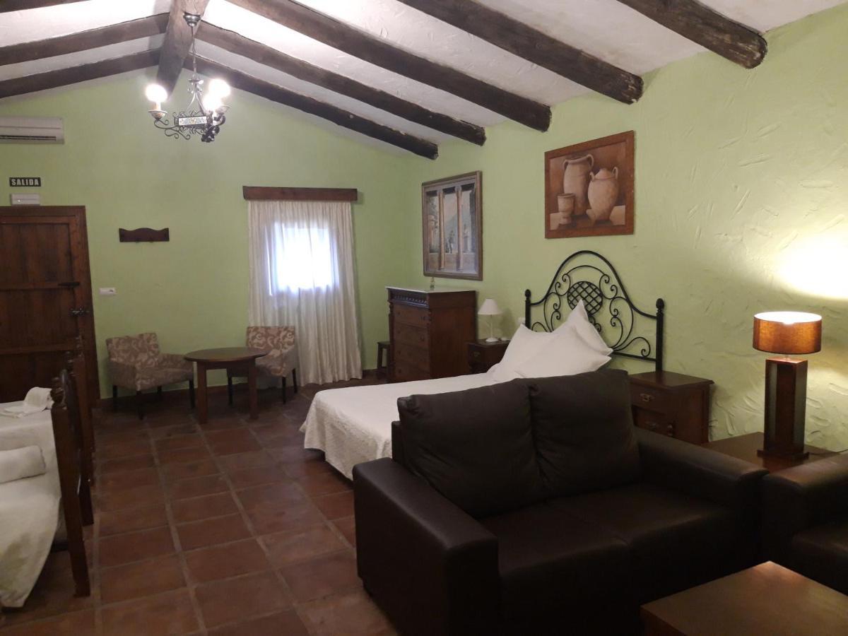 Hotel Restaurante Buitreras El Colmenar