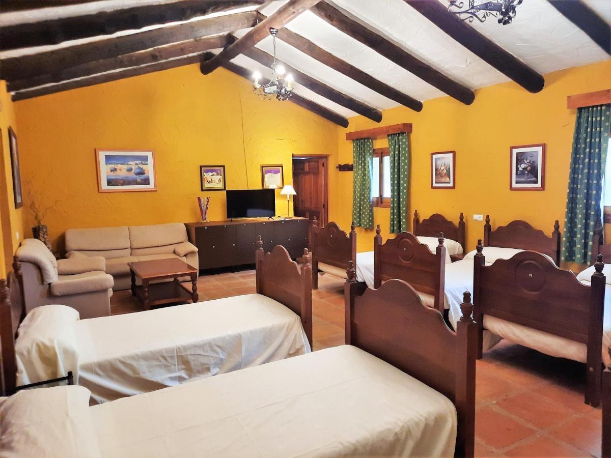Hotel Restaurante Buitreras