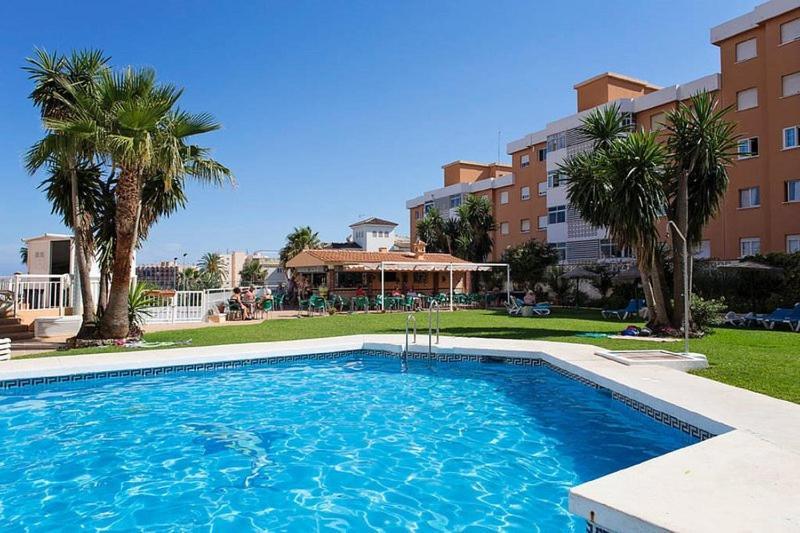 Studio With Sea Views In Apartment Torremolinos