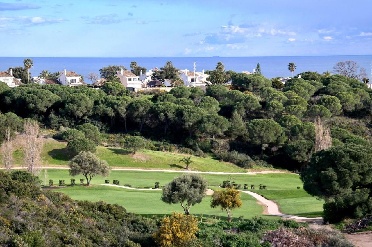 Luxurious Vacational With 3 Bedrooms And Pool At Cabopino Golf By Solrentspain Apartamento *