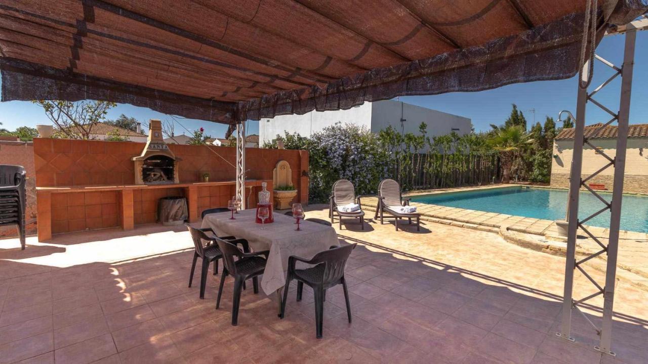Holiday home Casa Rural Silvia Y Melissa La Puebla de Cazalla