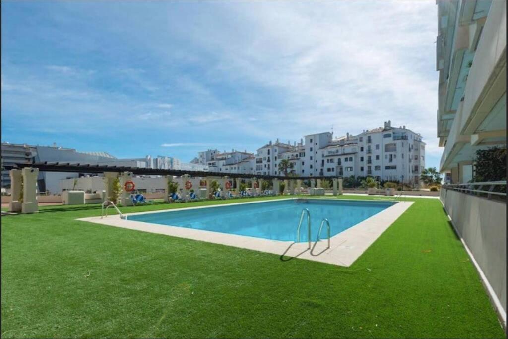 Penthouse In Marina Banus -puerto Banus.pool-gym Apartment *