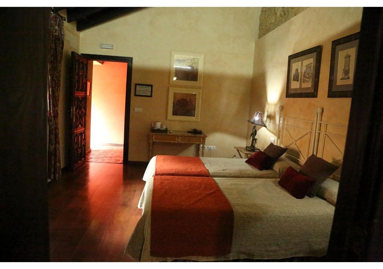 La Casona De Calderon Gastronomic & Boutique Hotel Osuna