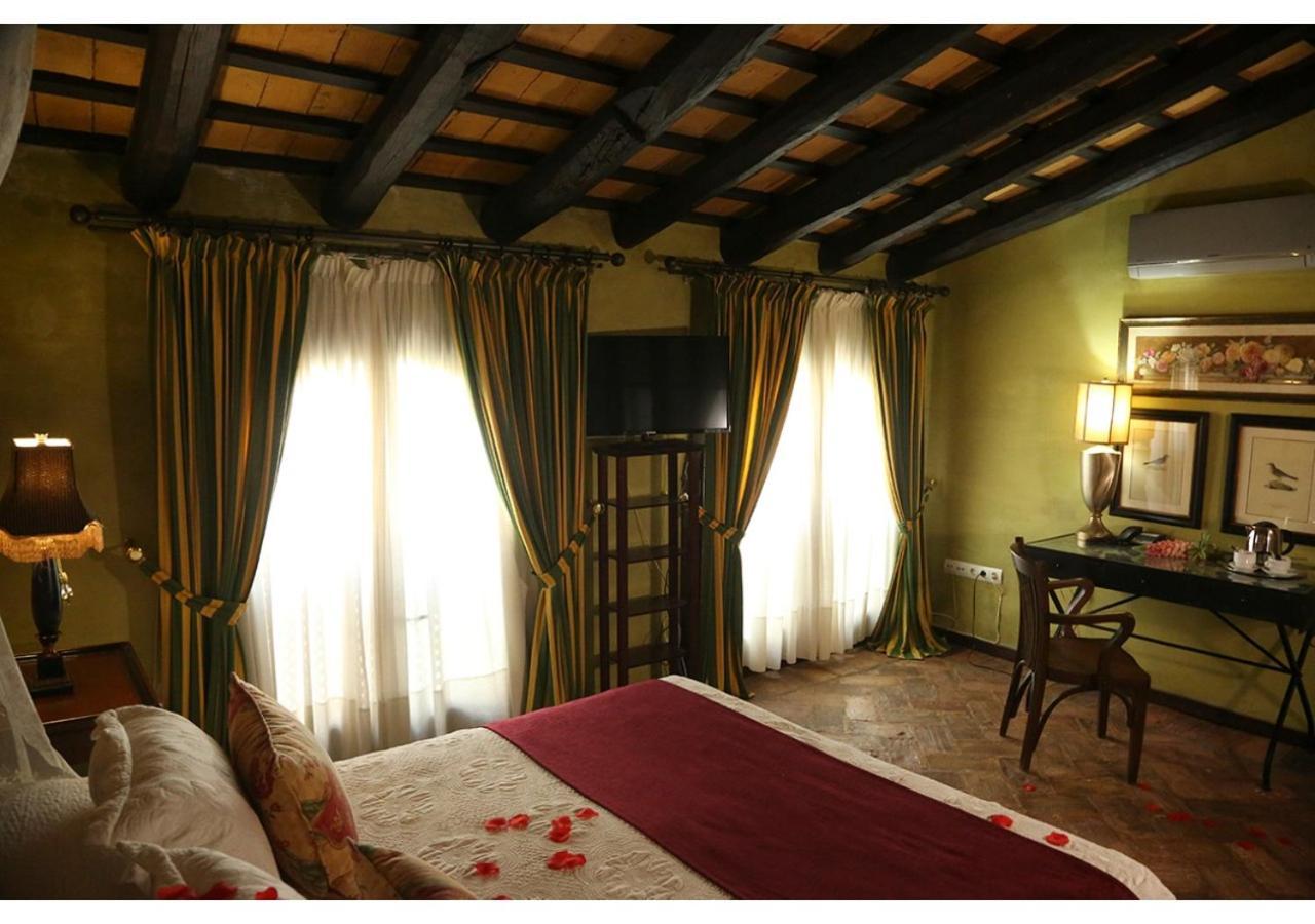 Hotel La Casona De Calderon Gastronomic & Boutique Osuna