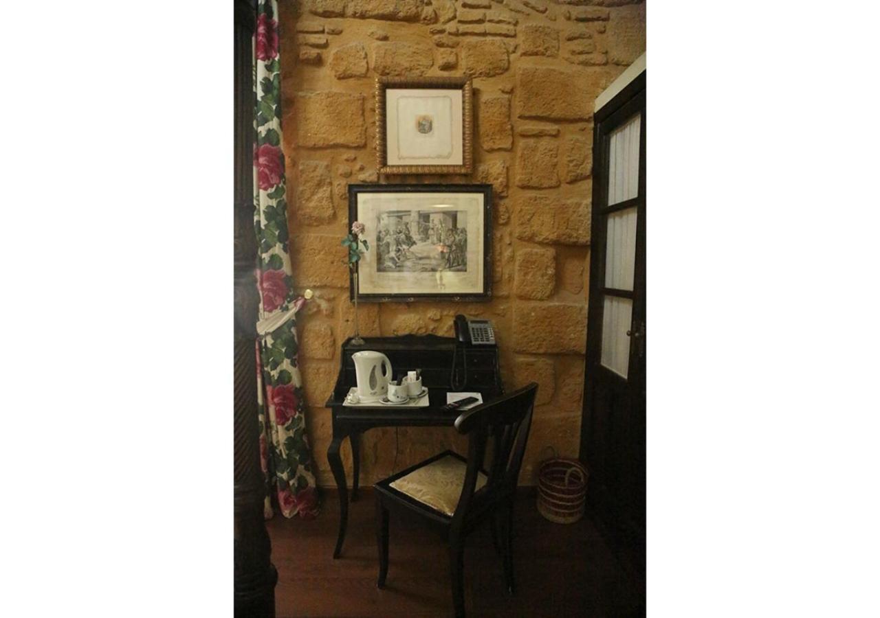 La Casona De Calderon Gastronomic & Boutique Hotel 4*