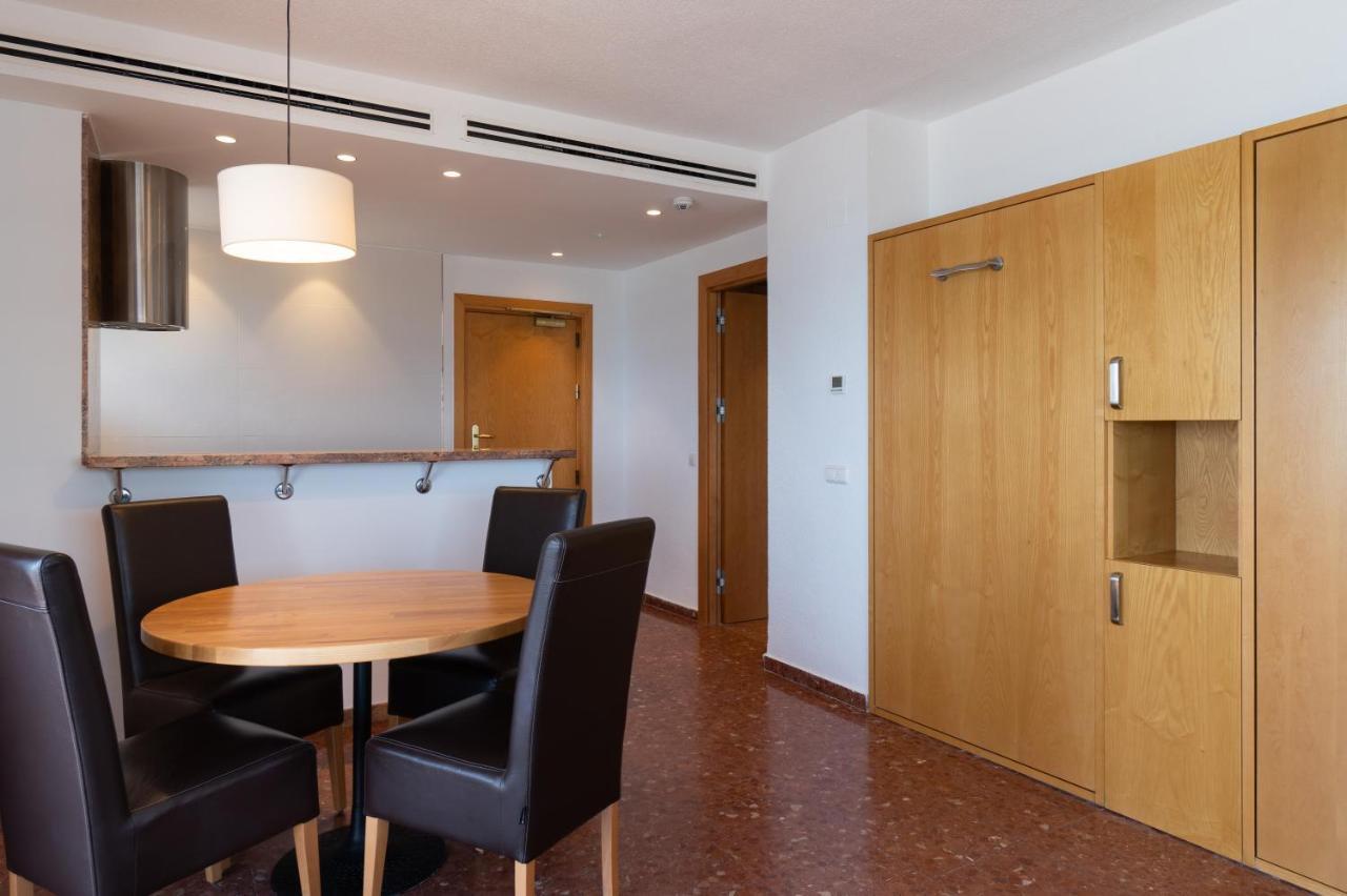 Bajondillo Apartahotel 4*