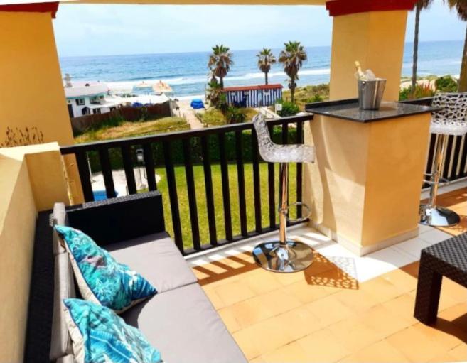 Beachfront - Sea Views - Apartment Marbella
