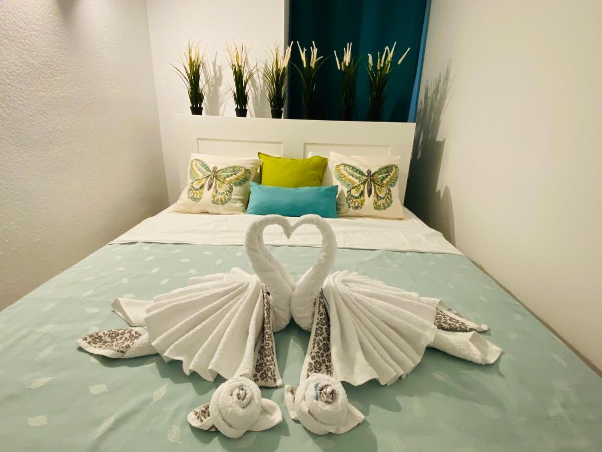 First Line! Art-apartment On The Seafront Of With Swimming Pool * Marbella